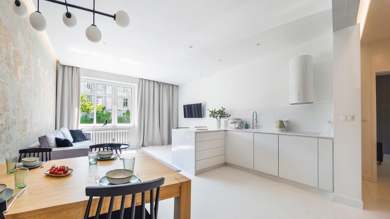 Appartamento Bau Harmony Luksus 5 Minut Do Plazy Sopot Esterno foto